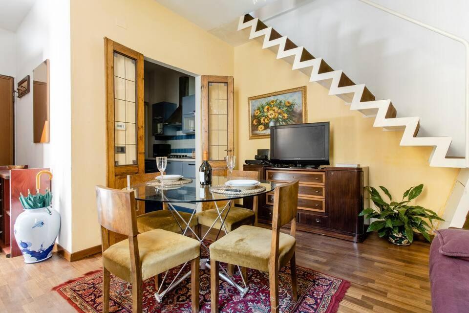 Gamberini House - Private Garden Apartment Bologna Exterior photo