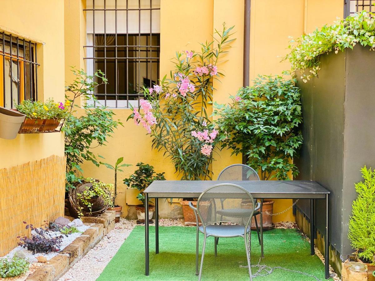 Gamberini House - Private Garden Apartment Bologna Exterior photo